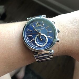 Michael Kors Accessories - Micheal Kors Sawyer Blue Dial Watch Michael Kors Accessories - Micheal Kors Sawyer Blue Dial Watch